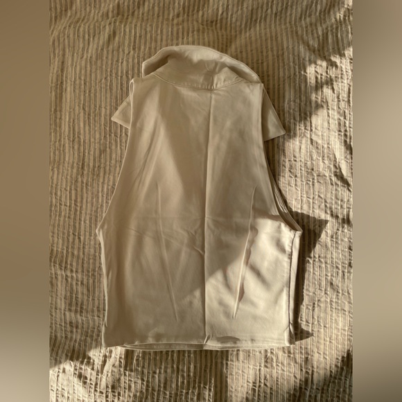 Babaton Contour Polo Tank - Picture 5 of 8